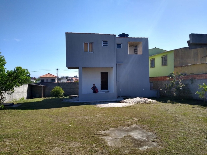 Casa à venda com 4 quartos, 600m² - Foto 1