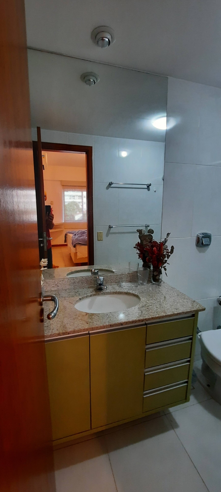 Apartamento à venda com 2 quartos, 75m² - Foto 21