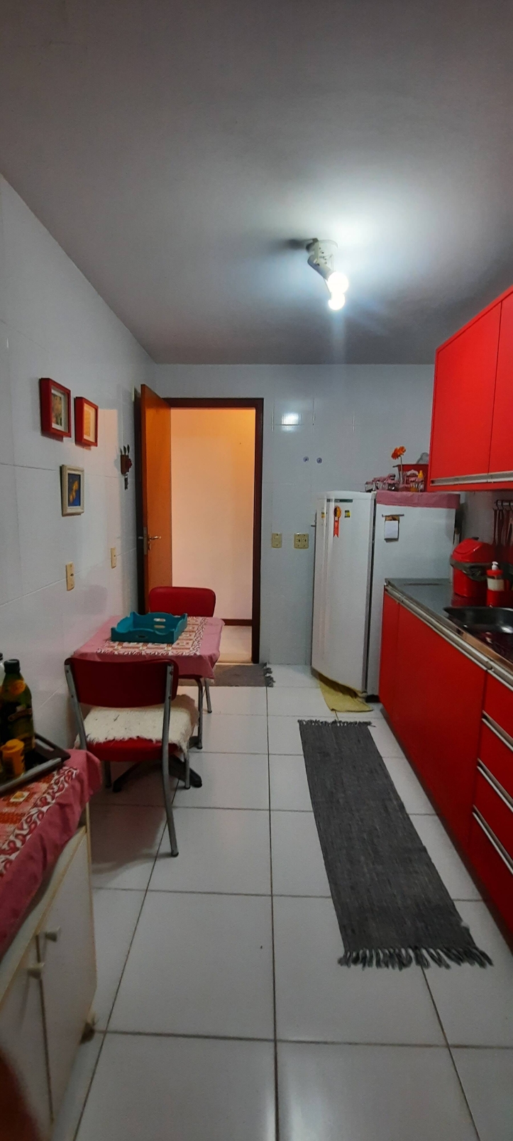 Apartamento à venda com 2 quartos, 75m² - Foto 8