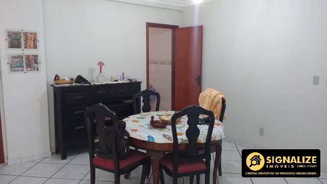 Apartamento à venda com 3 quartos, 220m² - Foto 7