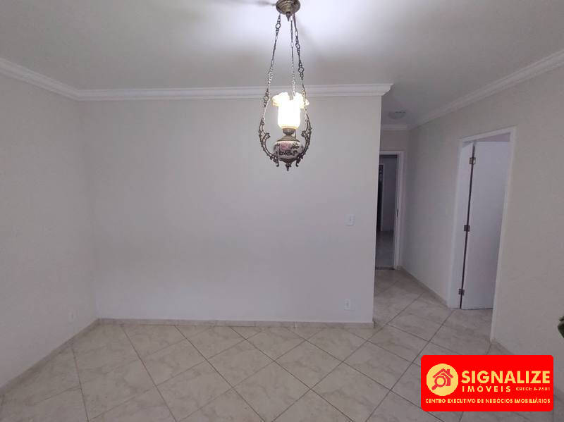 Casa à venda com 4 quartos, 100m² - Foto 36