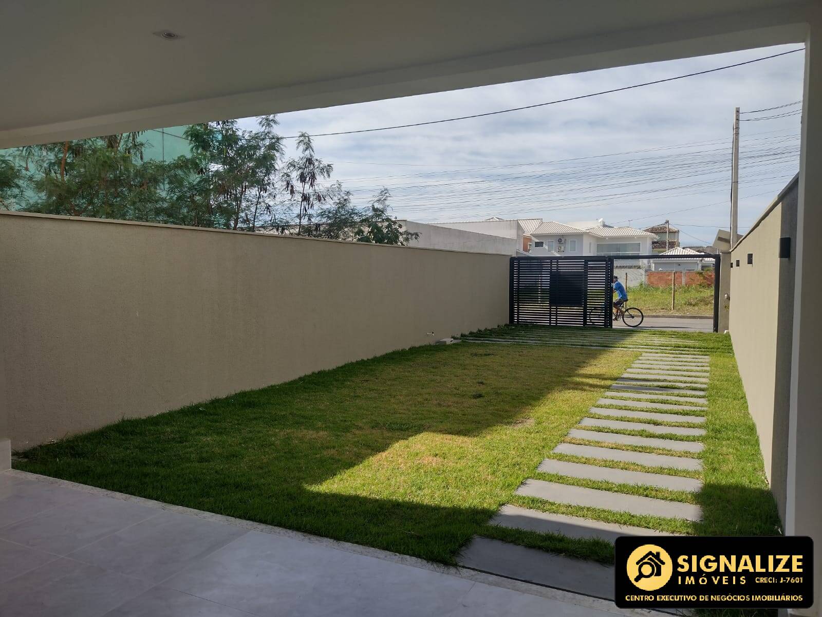 Casa à venda com 3 quartos, 180m² - Foto 3