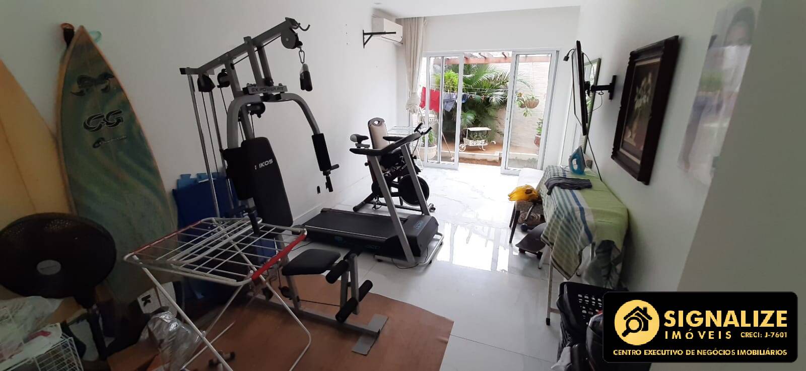 Casa à venda com 3 quartos, 200m² - Foto 18