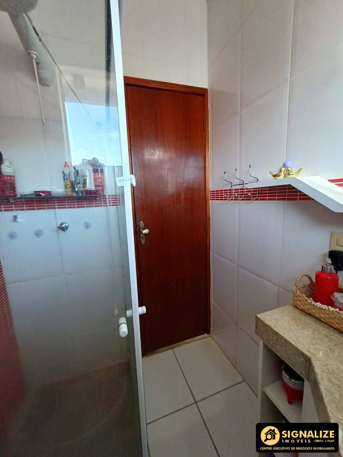 Casa de Condomínio à venda com 3 quartos, 268m² - Foto 9