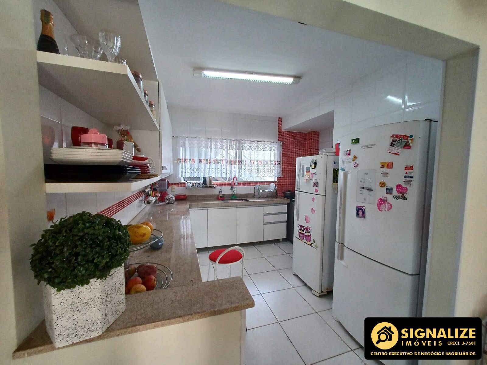 Casa de Condomínio à venda com 3 quartos, 268m² - Foto 13