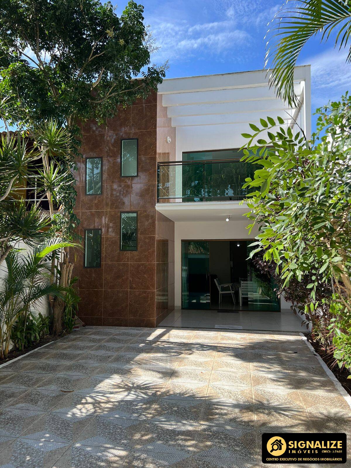 Casa à venda com 4 quartos, 595m² - Foto 1