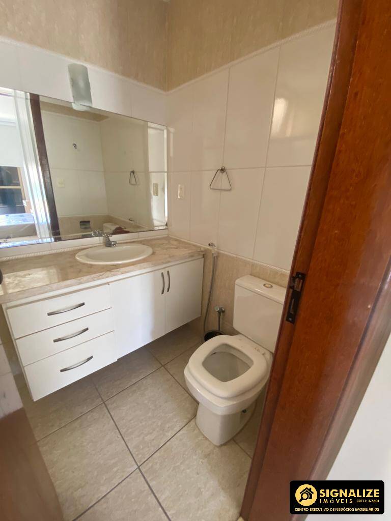 Apartamento à venda com 3 quartos, 220m² - Foto 19