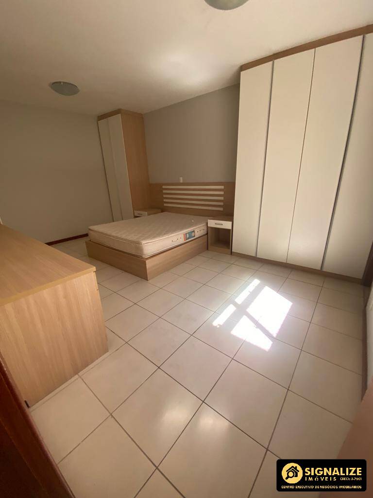 Apartamento à venda com 3 quartos, 220m² - Foto 35