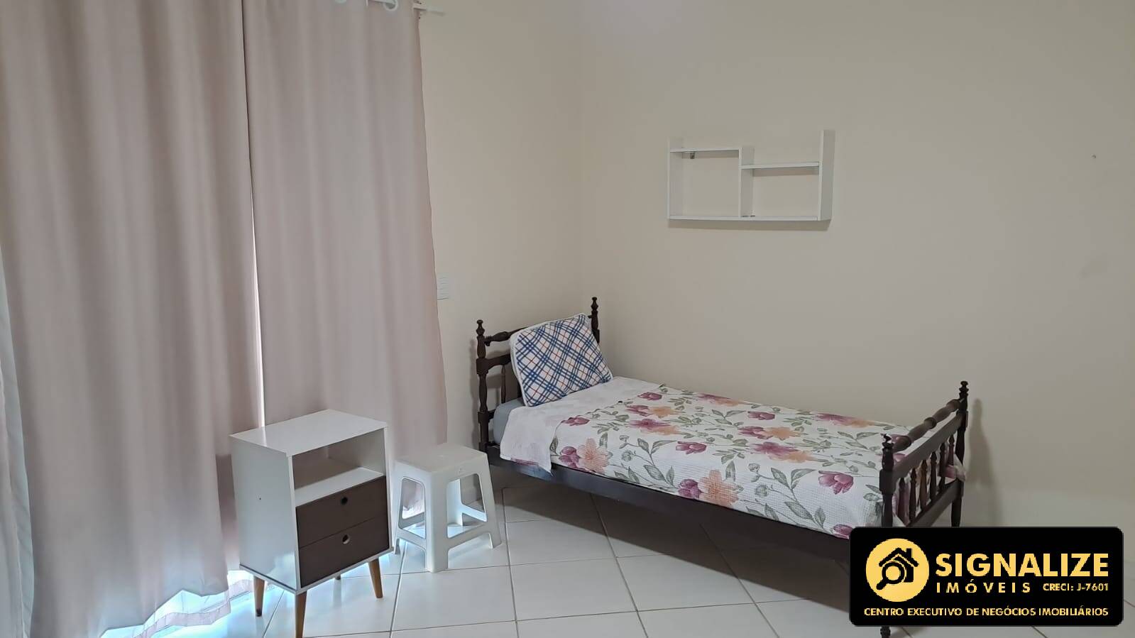 Casa de Condomínio para alugar com 2 quartos, 70m² - Foto 7