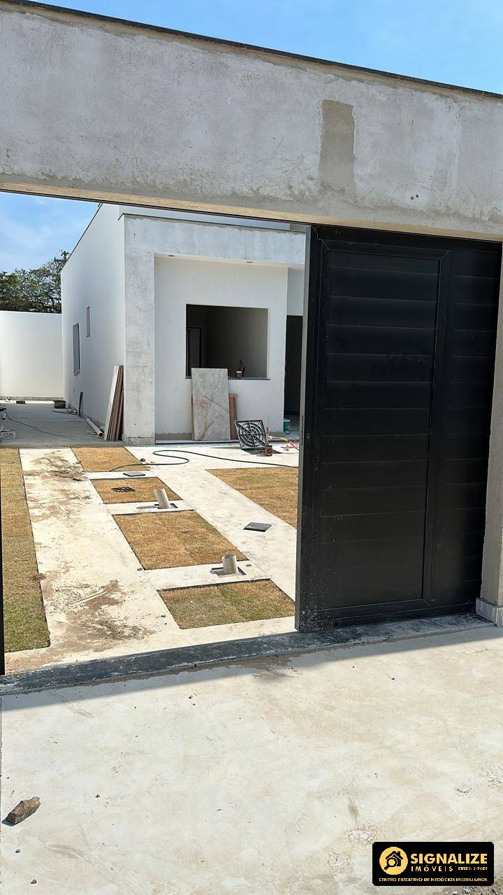 Casa à venda com 2 quartos, 65m² - Foto 2