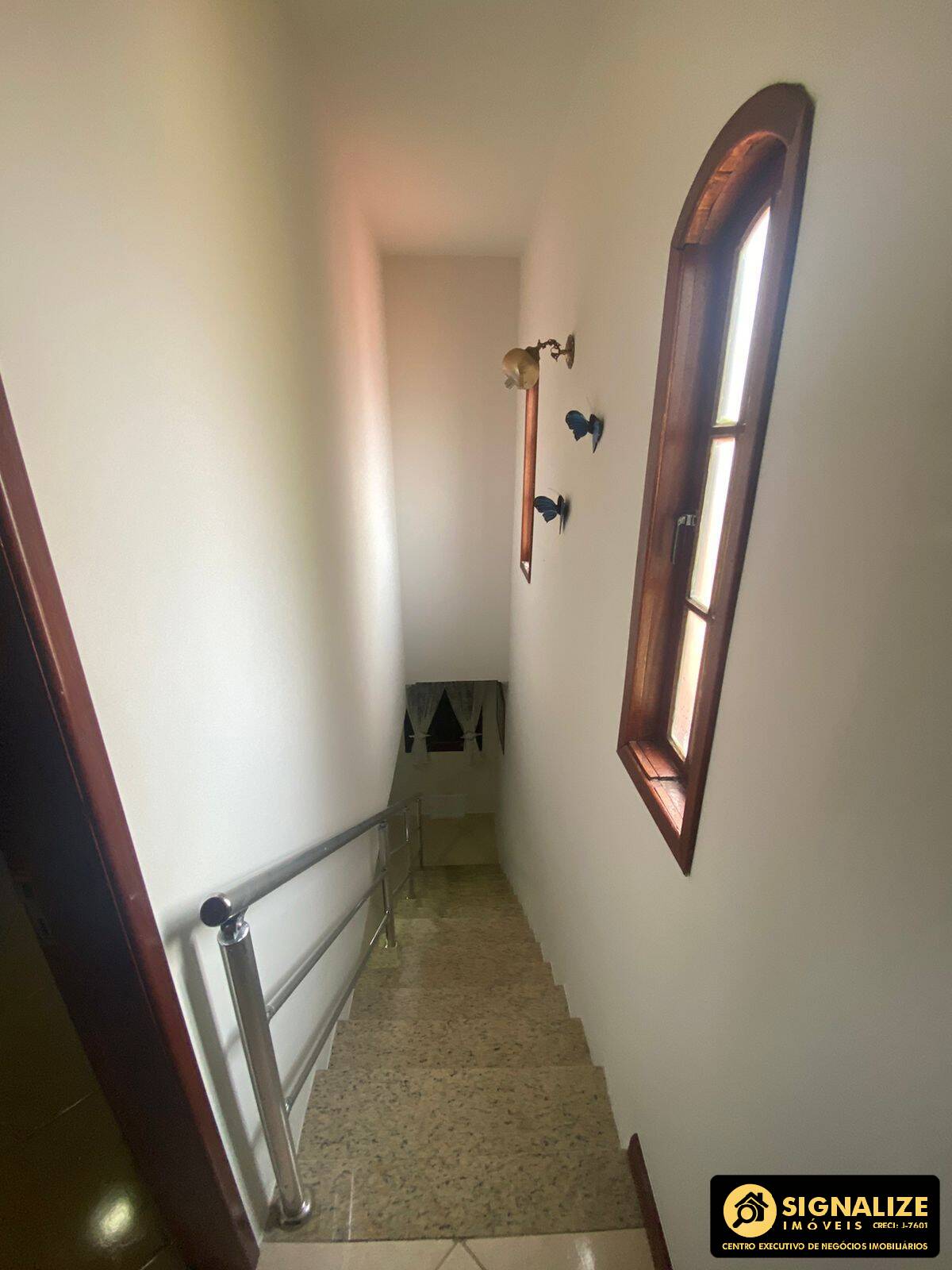 Casa à venda com 4 quartos, 180m² - Foto 14