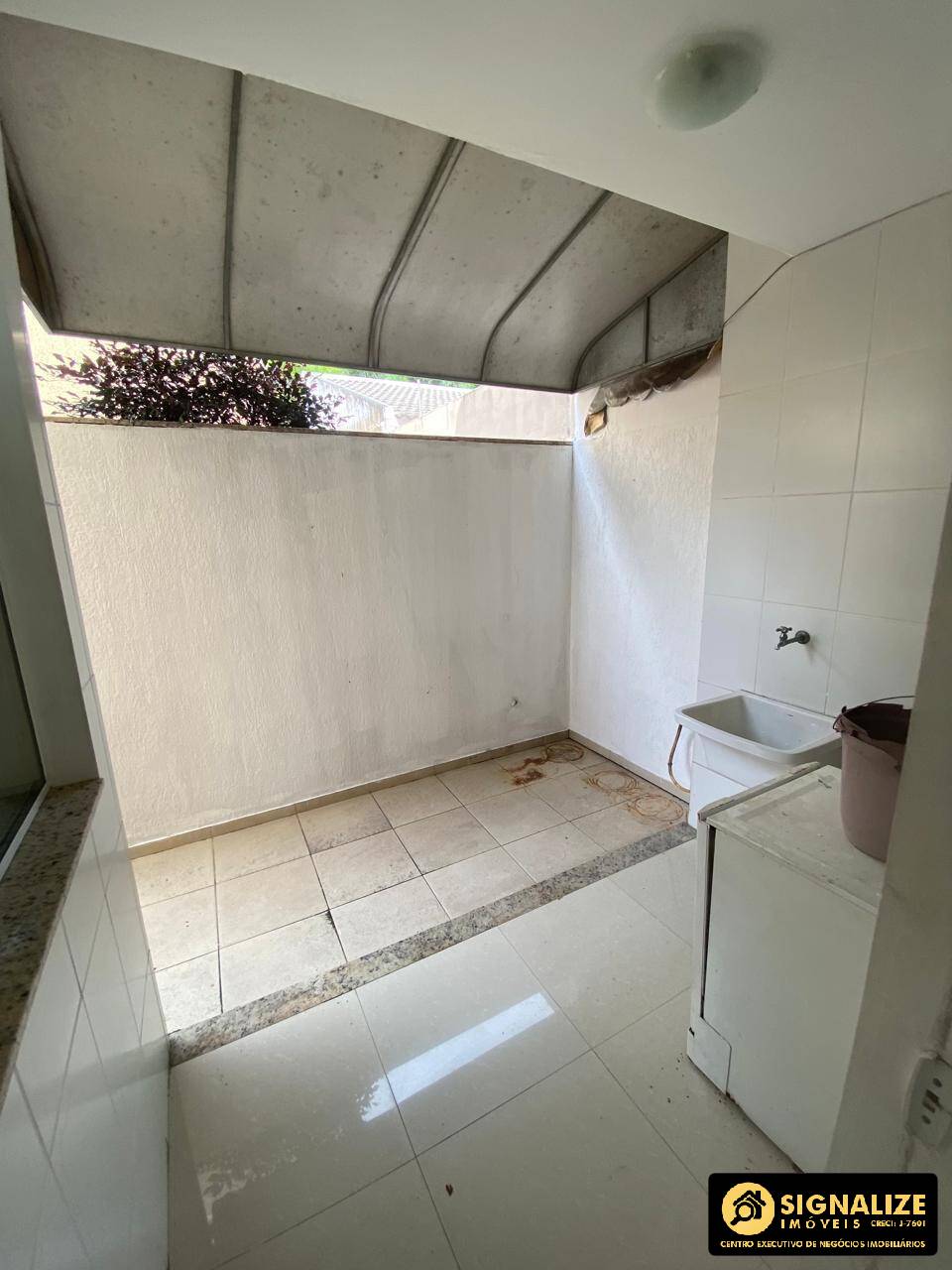 Casa à venda com 4 quartos, 300m² - Foto 32