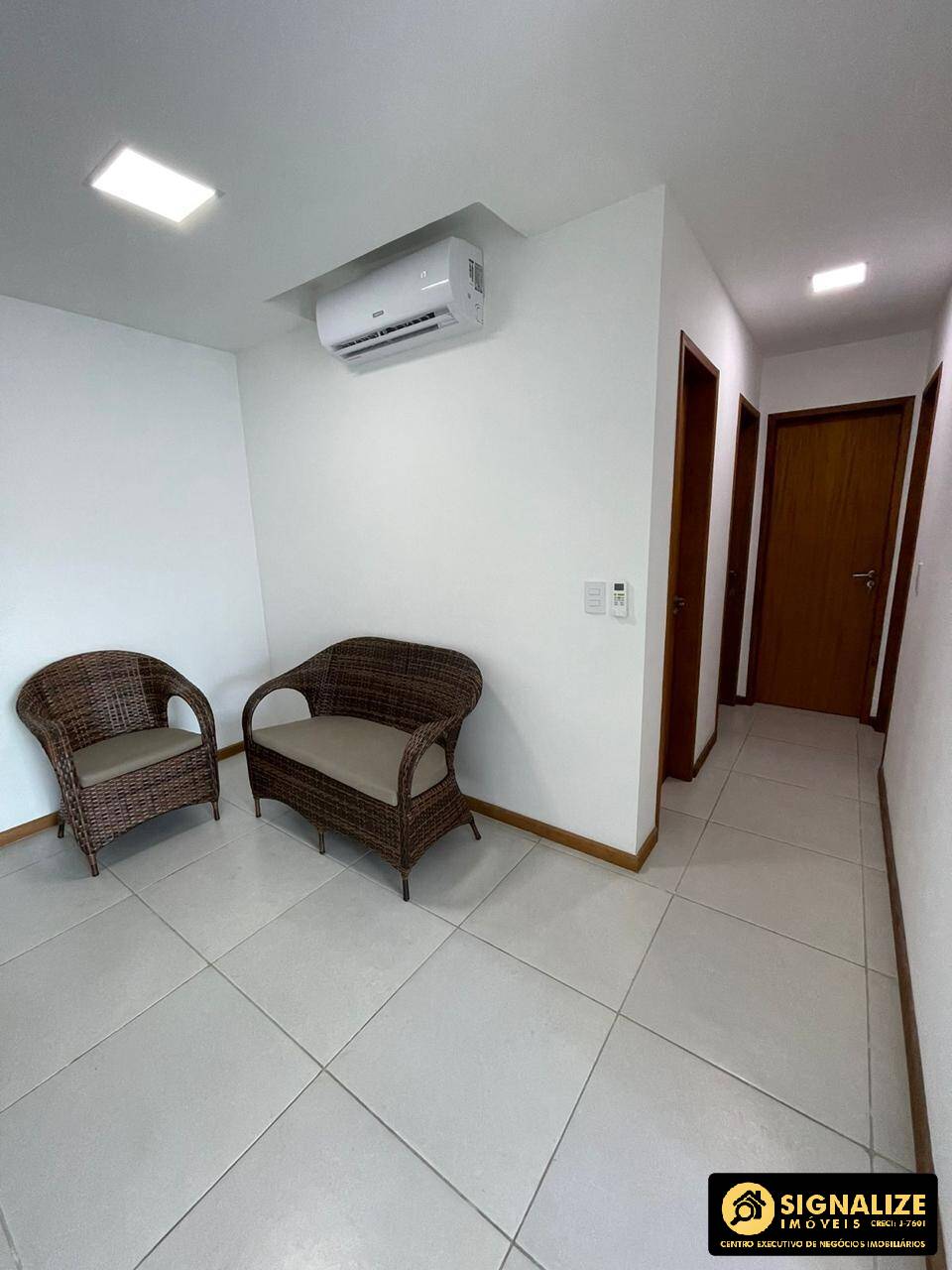 Cobertura à venda com 4 quartos, 200m² - Foto 3