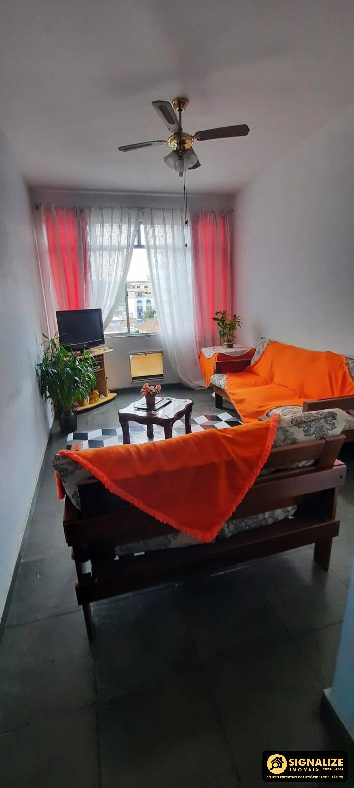 Apartamento à venda com 2 quartos, 75m² - Foto 3