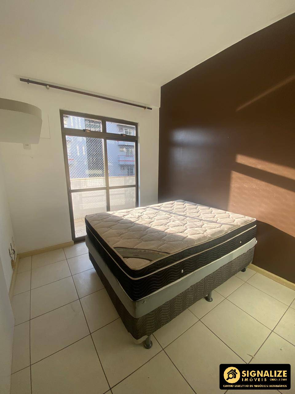 Apartamento para alugar com 3 quartos, 110m² - Foto 14