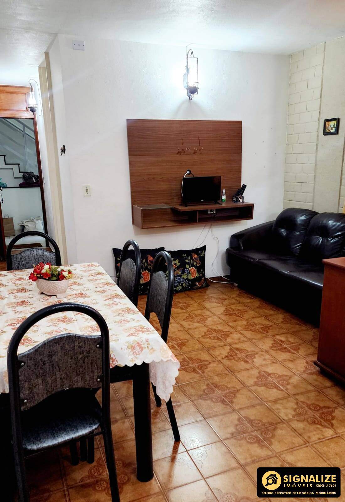 Apartamento para alugar com 2 quartos, 60m² - Foto 2