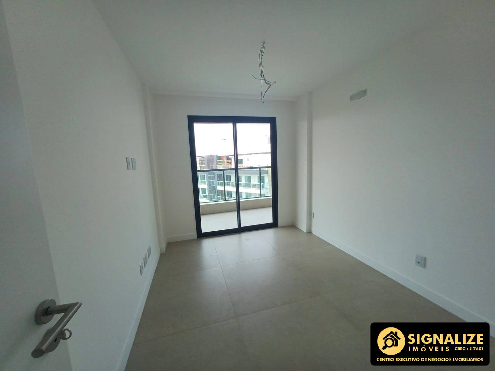 Apartamento à venda com 3 quartos, 105m² - Foto 13