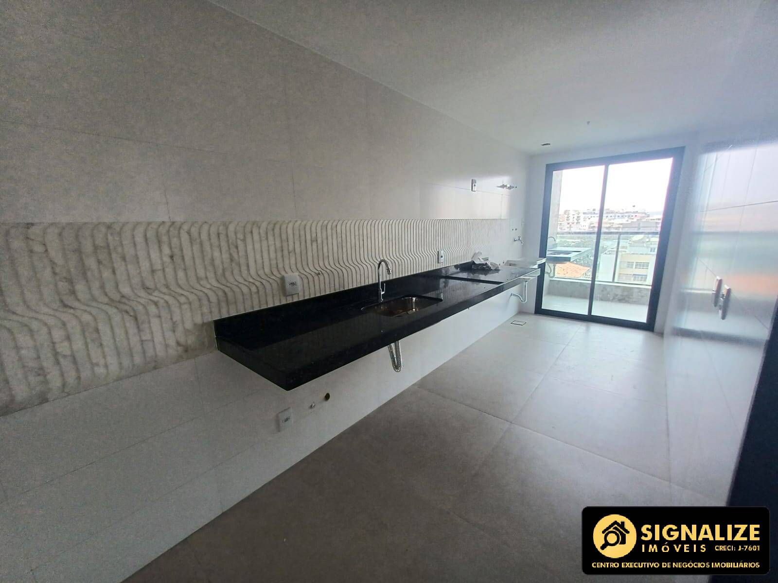 Apartamento à venda com 3 quartos, 105m² - Foto 14