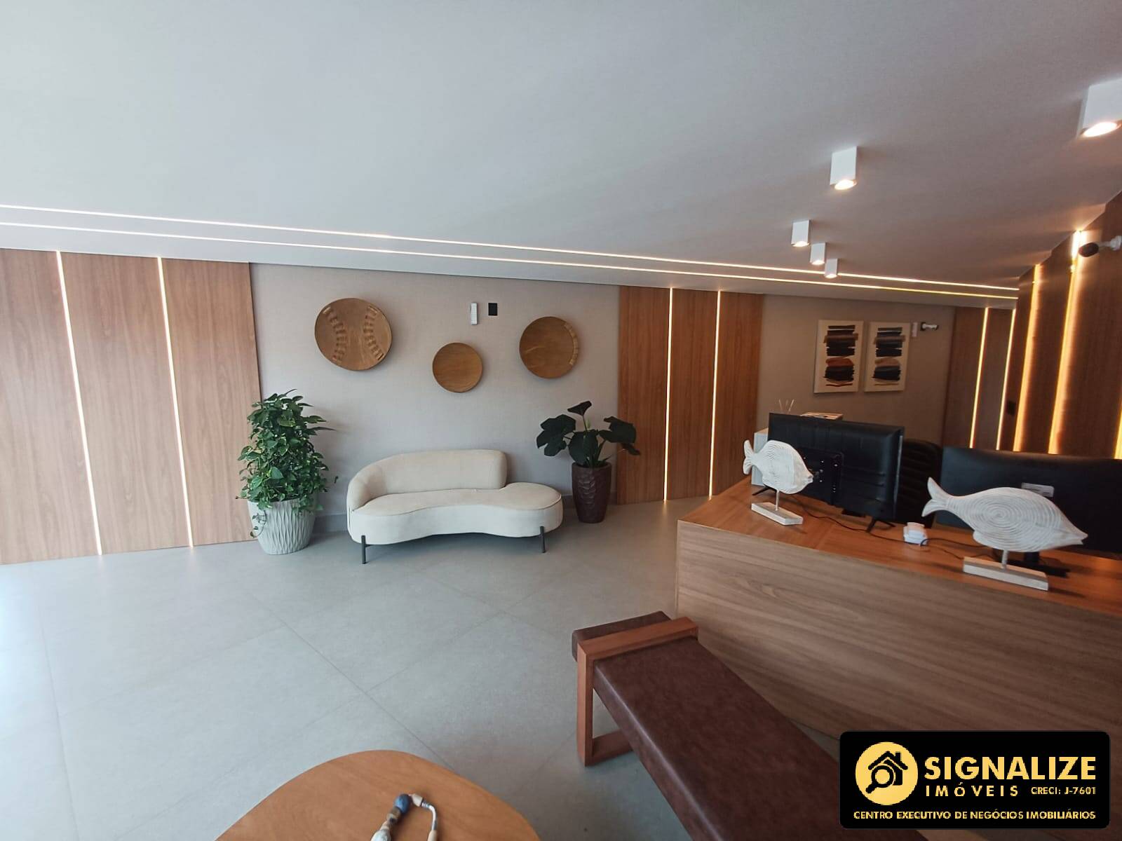 Apartamento à venda com 3 quartos, 105m² - Foto 5