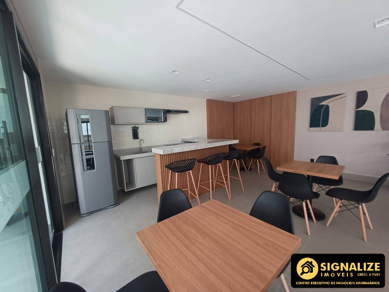 Apartamento à venda com 3 quartos, 105m² - Foto 29