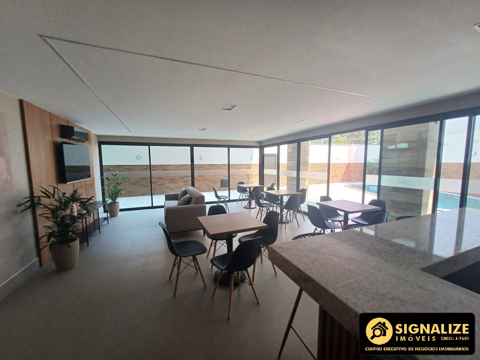 Apartamento à venda com 3 quartos, 105m² - Foto 30