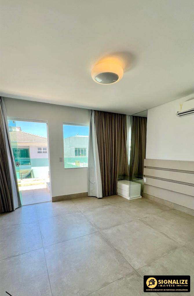 Casa à venda com 4 quartos, 206m² - Foto 18