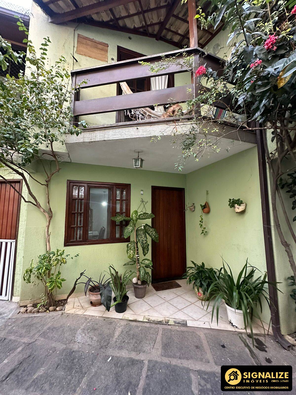 Casa de Condomínio à venda com 2 quartos, 69m² - Foto 2