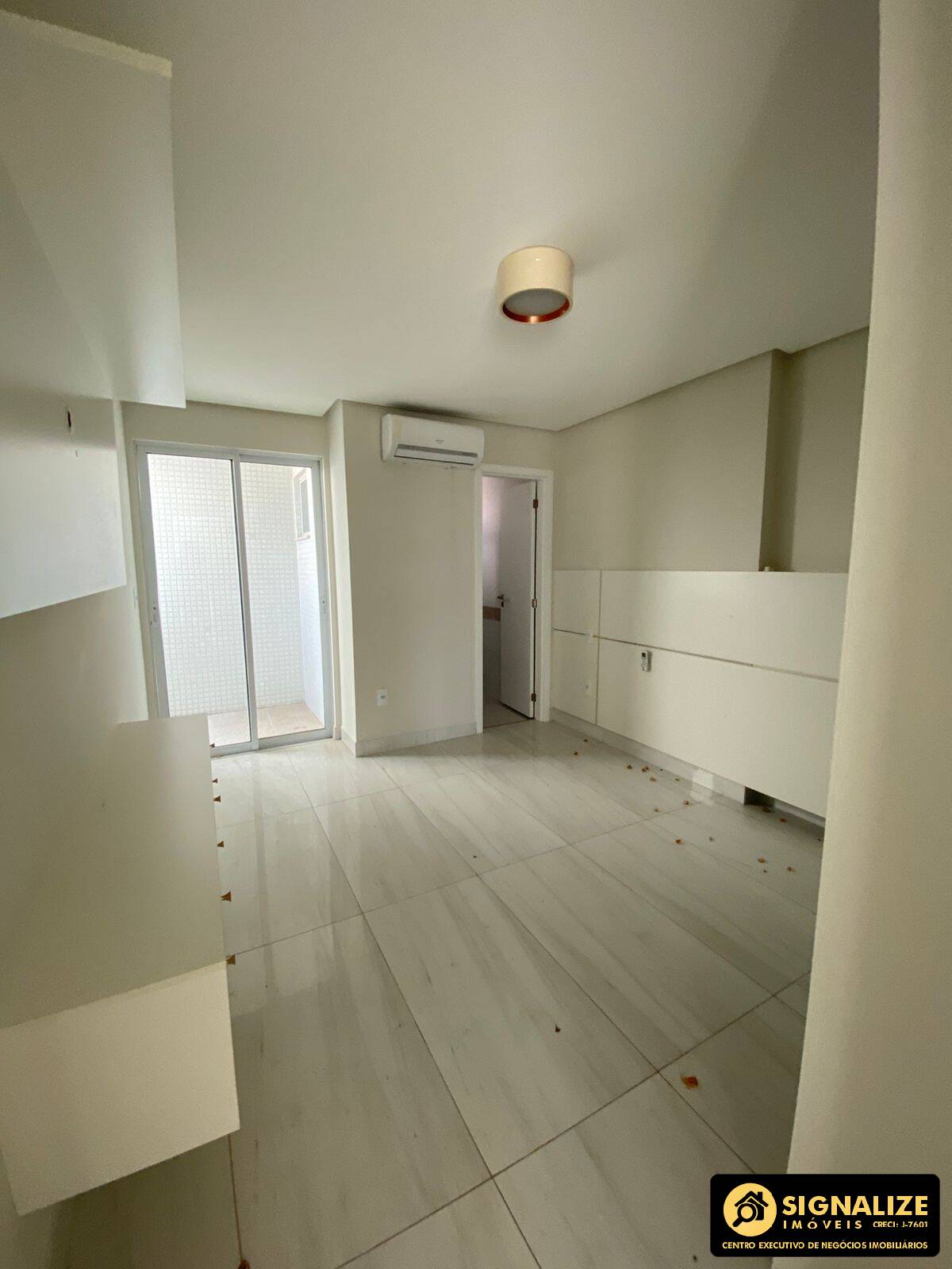 Cobertura à venda com 4 quartos, 300m² - Foto 7