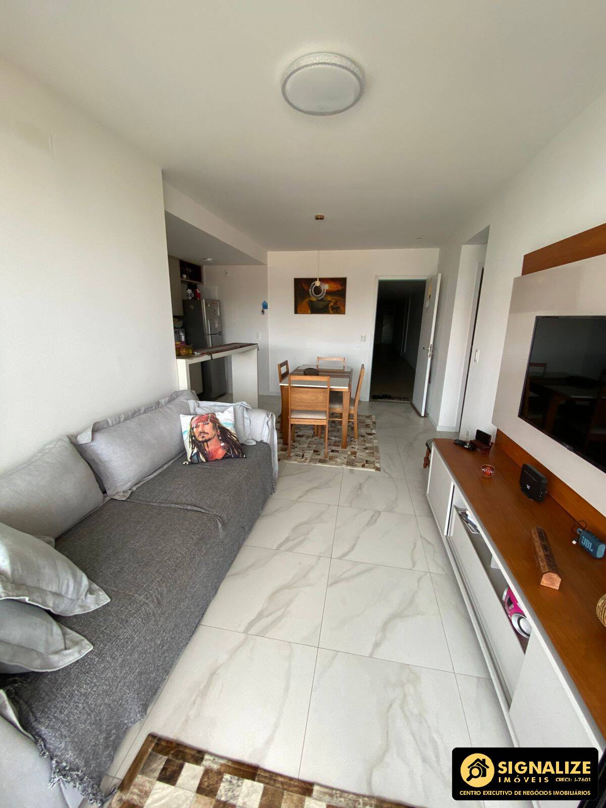 Apartamento à venda com 2 quartos, 120m² - Foto 2