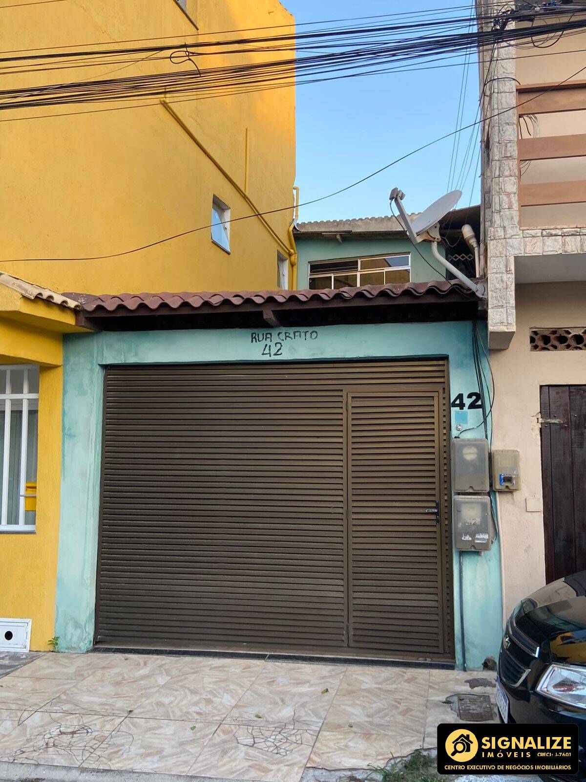 Casa à venda com 2 quartos, 250m² - Foto 1