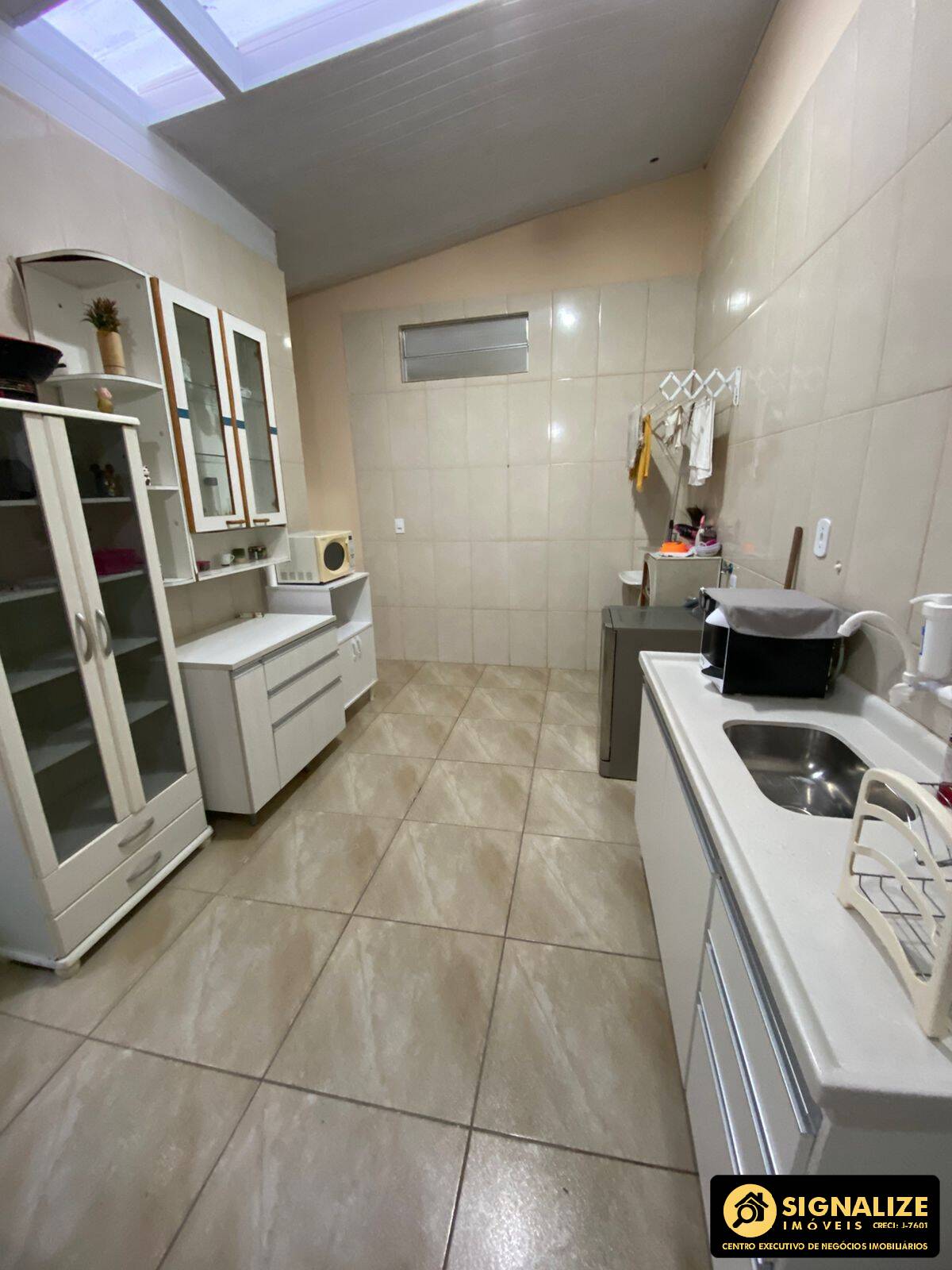 Casa à venda com 2 quartos, 250m² - Foto 19