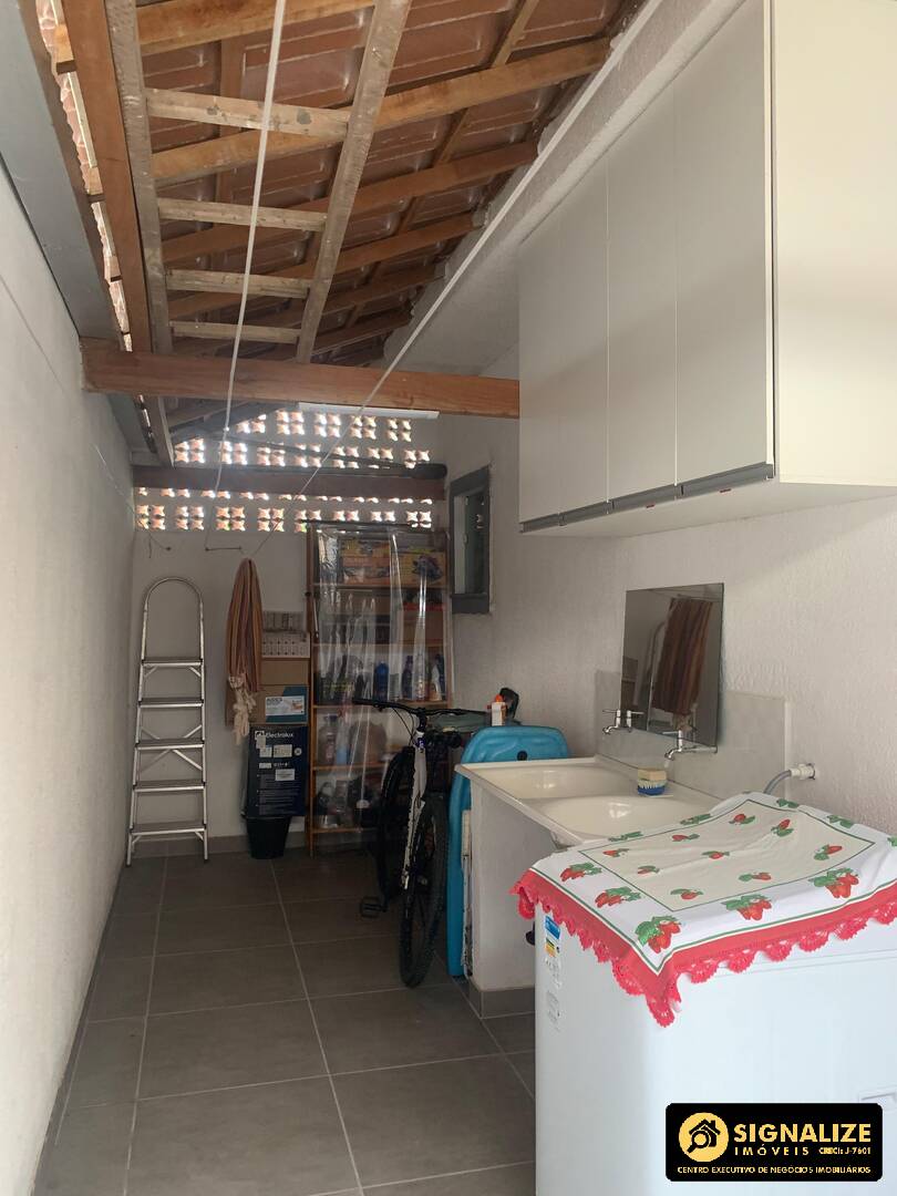 Casa à venda com 4 quartos, 120m² - Foto 12