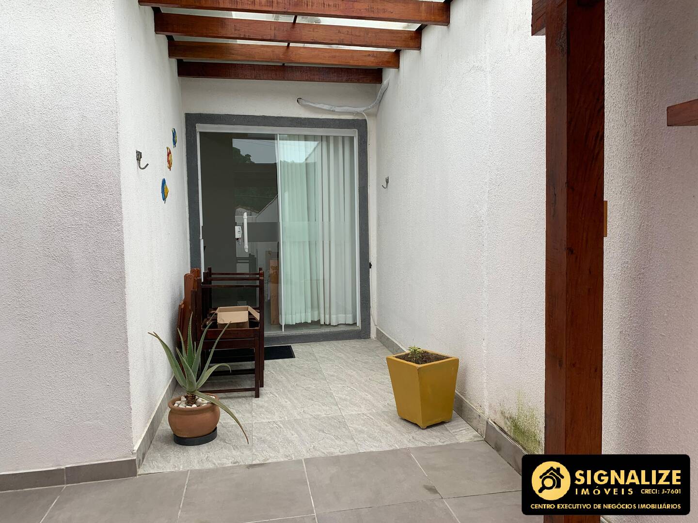 Casa à venda com 4 quartos, 120m² - Foto 15