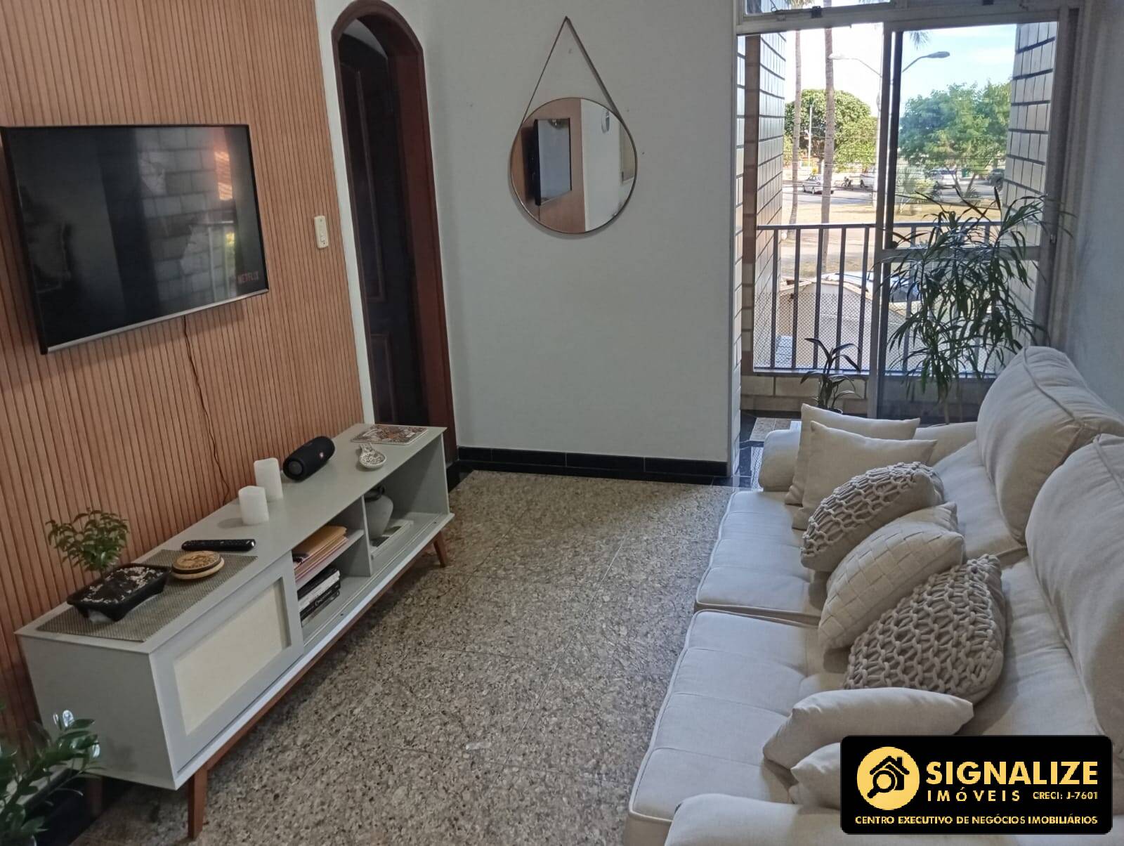 Apartamento à venda com 3 quartos, 154m² - Foto 4