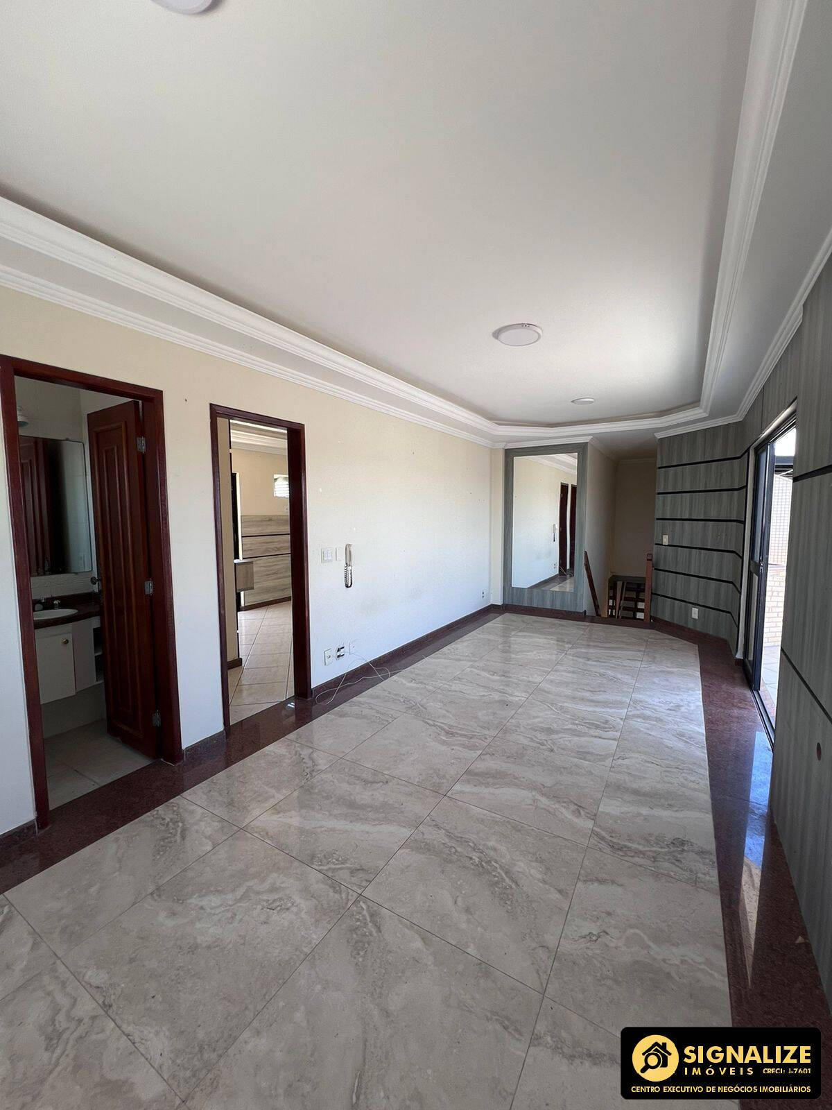 Cobertura à venda com 4 quartos, 250m² - Foto 19