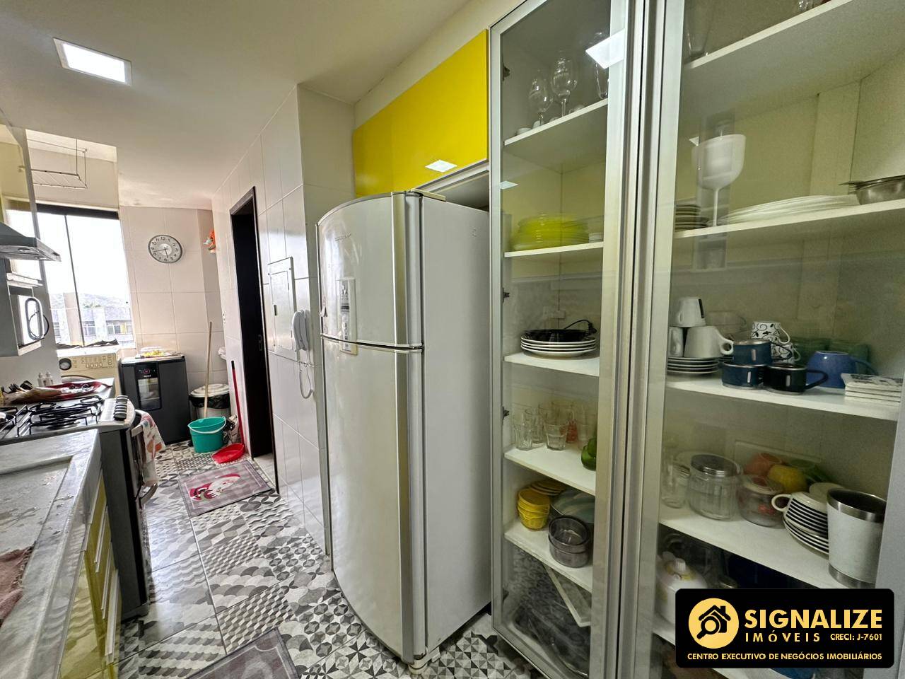 Apartamento à venda com 2 quartos, 90m² - Foto 5