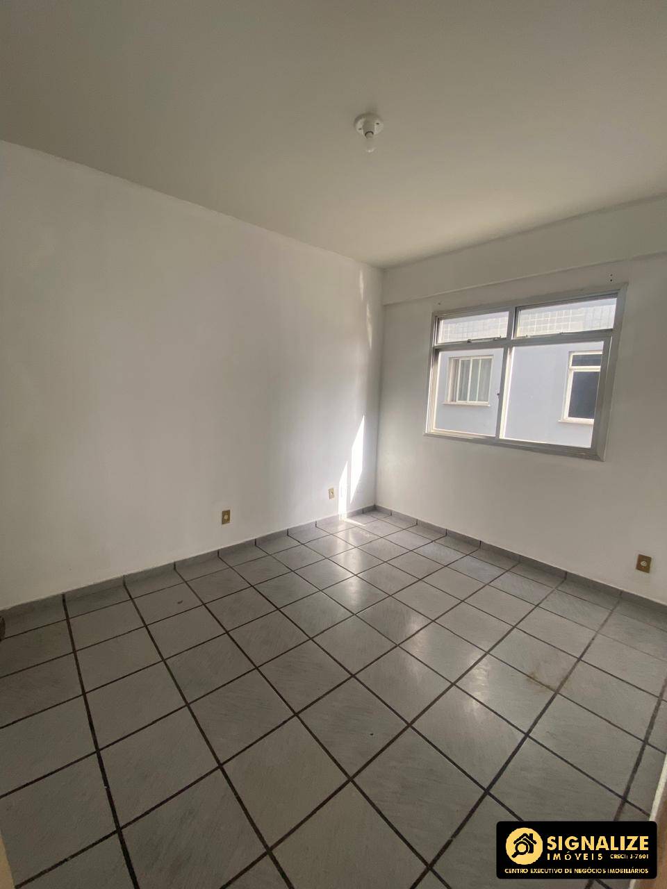 Apartamento para alugar com 2 quartos, 104m² - Foto 11